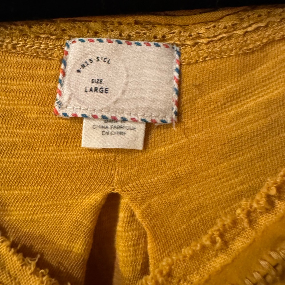 Anthropologie Top - Picture 3 of 3